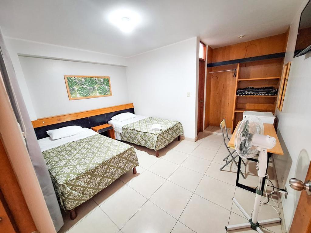 Hostal Montecarlo Camana Exterior photo